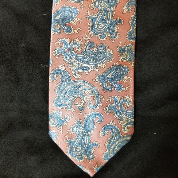 Etienne Aigner Other - Men's Etienne Aigner Paisley Tie Pink and Blue